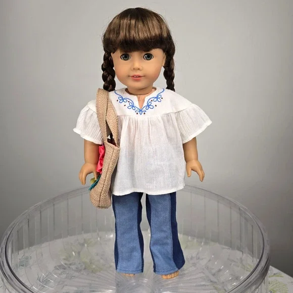 American Girl Doll Molly Mcintire 2013 in Julie Albright's Outfit - Picture 1 of 16